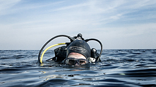 Jan Bosman, de nieuwe directeur van World Servants, houdt van duiken