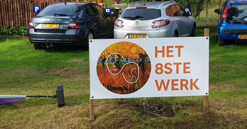 Het mooie bord van het 8ste werk