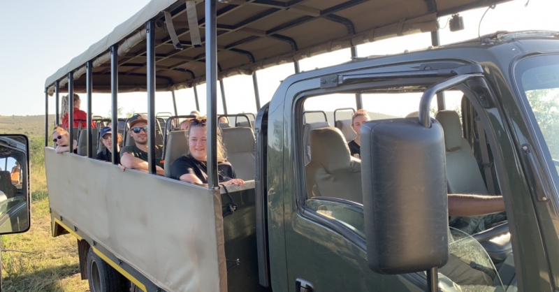De safari jeep