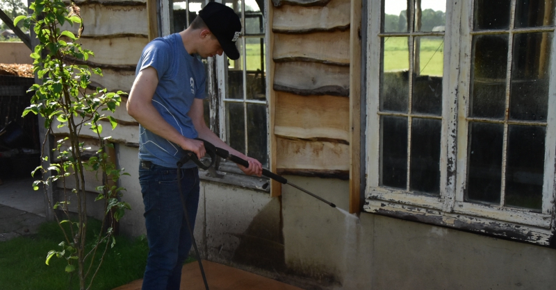 Schoonmaken voor het schilderen