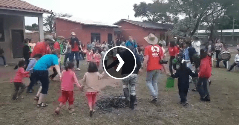 Groot feest tijdens de overdracht