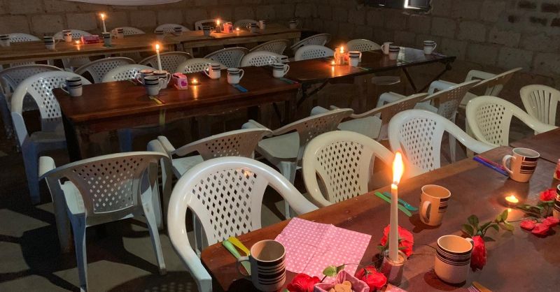 Diner bij kaarslicht