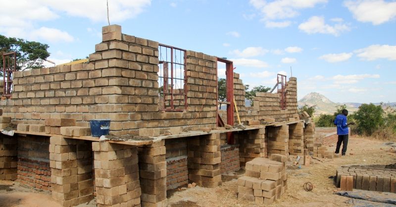 een bouwplaats in Malawi