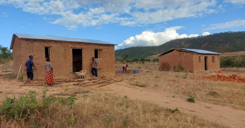 People working on beam filling