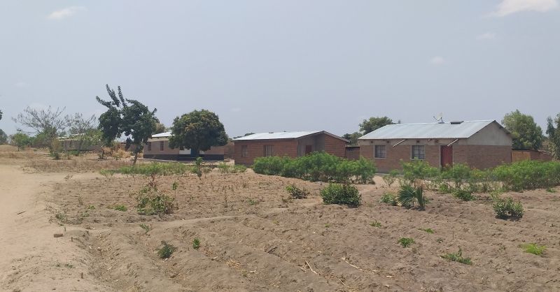 Teachers houses built by community