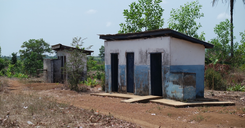 Latrines voor tijdens het project