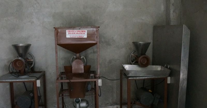 De machines voor de cacaoverwerking