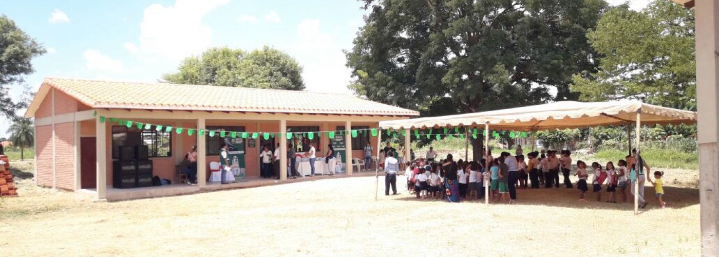 Feestelijke opening van de school in Nacional Patuju!