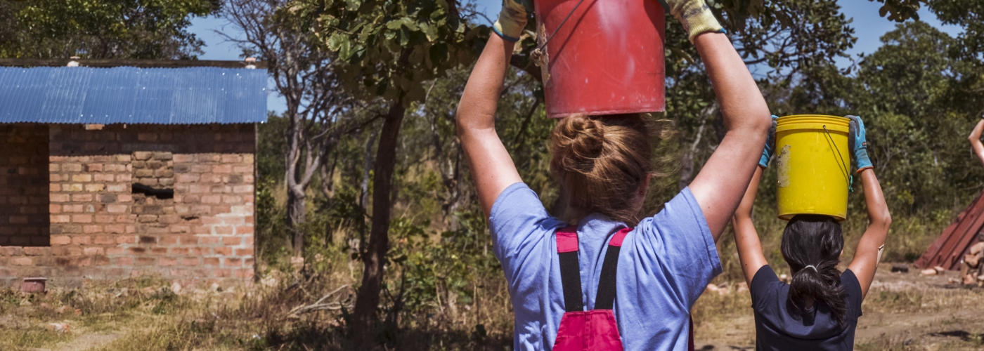 Leer water dragen als de locals