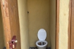 Toilet 4