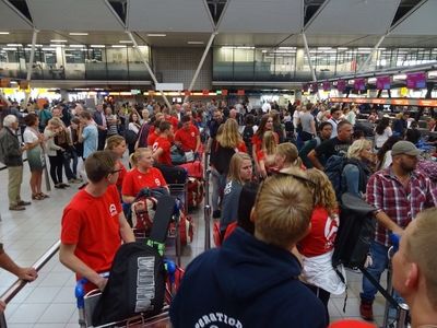 GH116 | De voetballers zijn onderweg