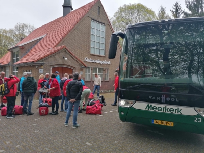 ZA422 | De bus is vertrokken