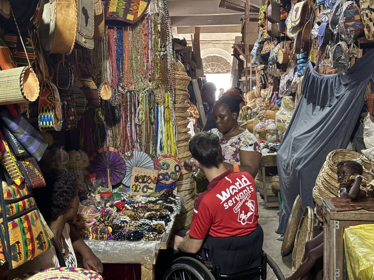 Archieffoto van de souvenirmarkt (geen foto gemaakt…)